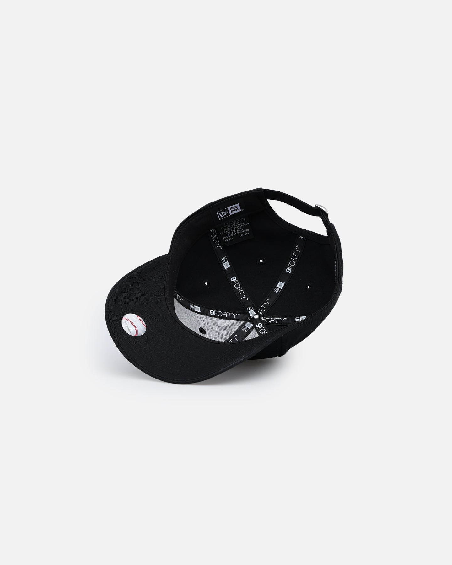 New Era San Francisco Giants 'Black On Black' 9FORTY Casual Strapback Black/Black