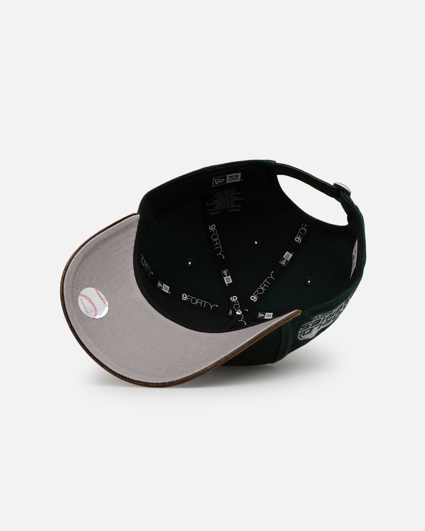 New Era Boston Red Sox 'Washed Green' 9FORTY A-Frame Strapback Green/Black