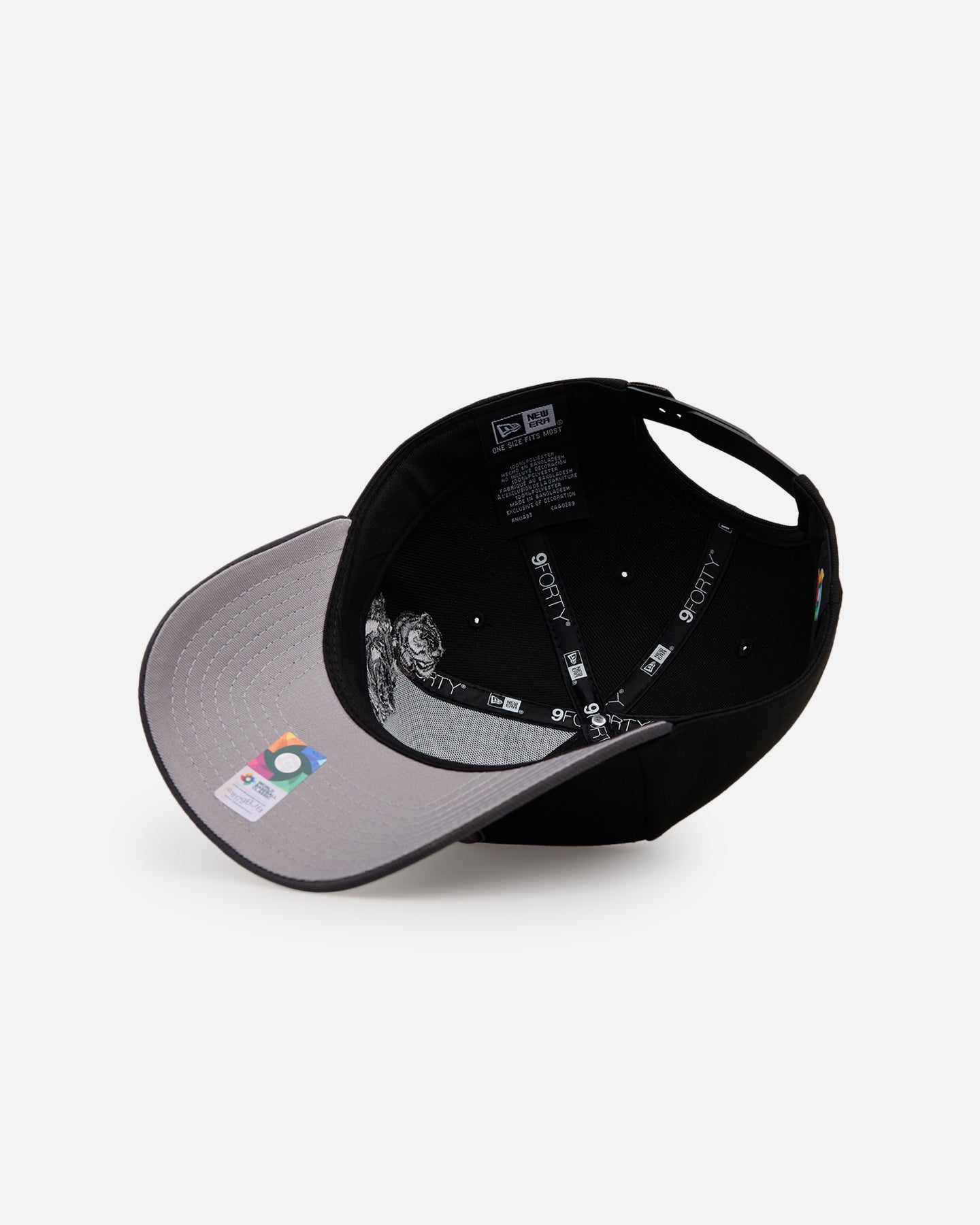 New Era Mexico National Baseball Team 'Stealth Roses' 9FORTY A-Frame Snapback Black