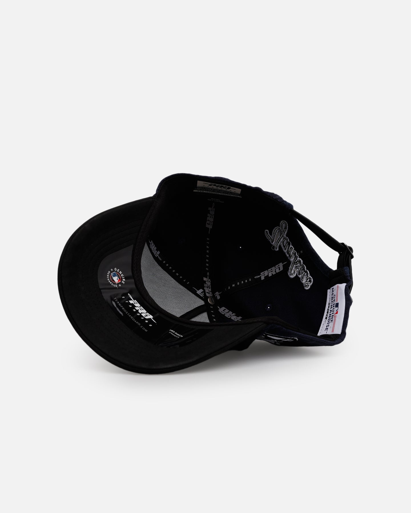 Pro Standard New York Yankees 'Polished Hardware' Pro Pinch Strapback Navy