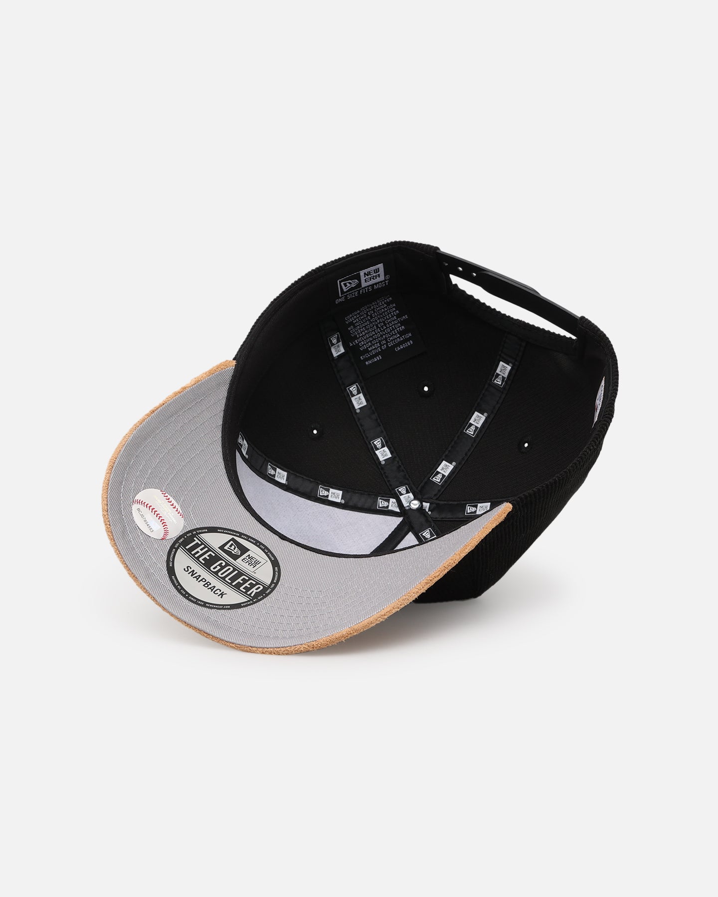 New Era New York Yankees 'Corduroy Suede' Pre-Curved Golfer Snapback Washed Black