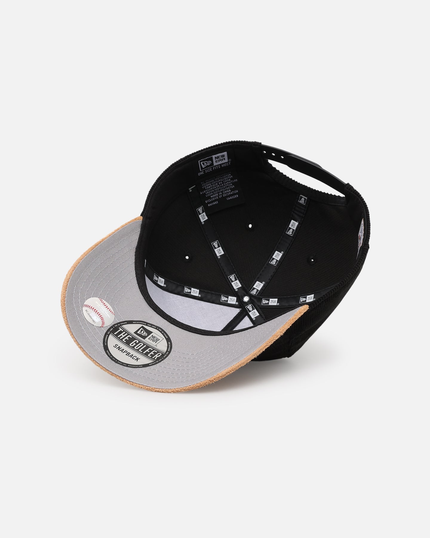 New Era Los Angeles Dodgers 'Corduroy Suede' Pre-Curved Golfer Snapback Washed Black