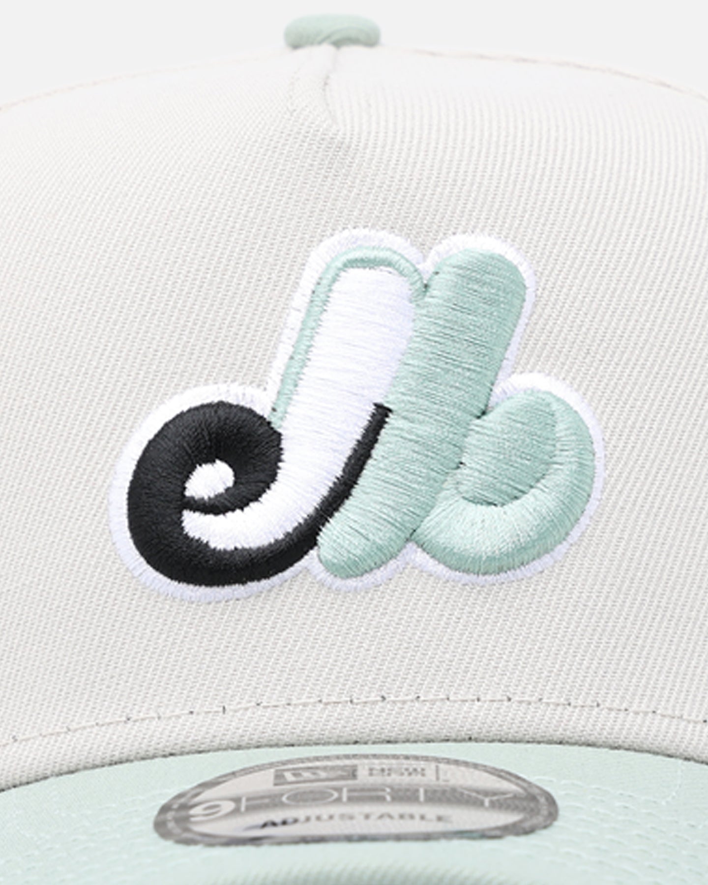 New Era Montreal Expos 'Sea Glass' 9FORTY A-Frame Snapback Stone/Green