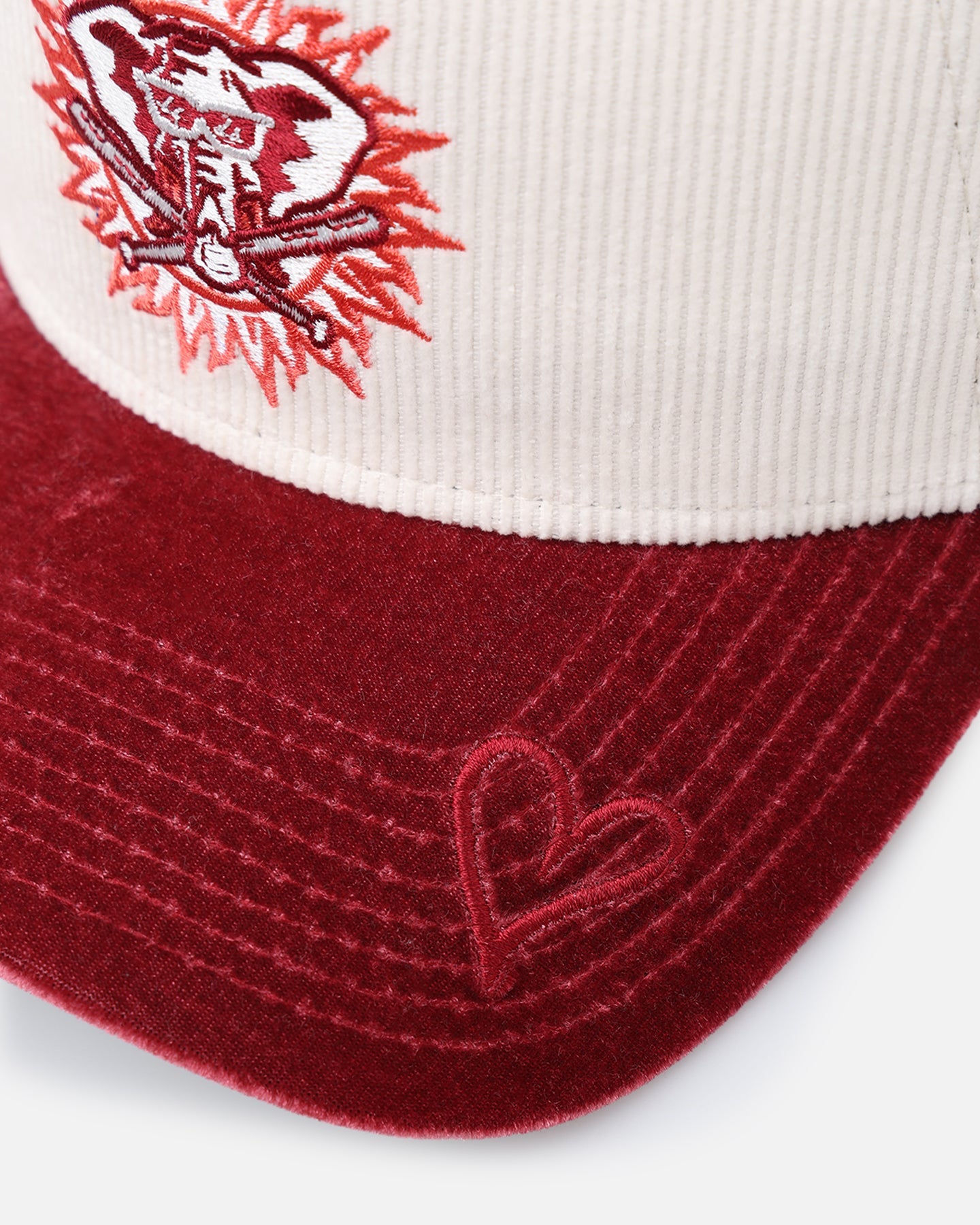 New Era Oakland Athletics 'Premium Corduroy Velvet' 9FORTY A-Frame Snapback Chrome White/Cardinal