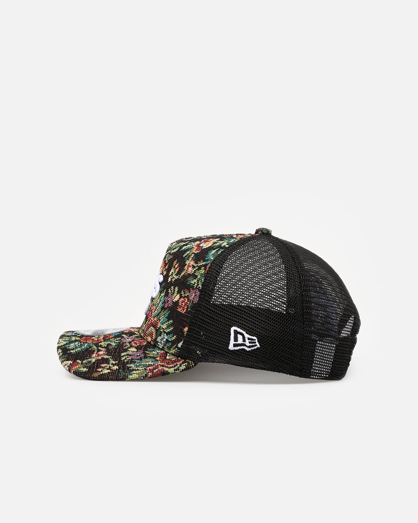 New Era Oakland Athletics 'Black Floral Tapestry' 9FORTY A-Frame Trucker Snapback Tapestry