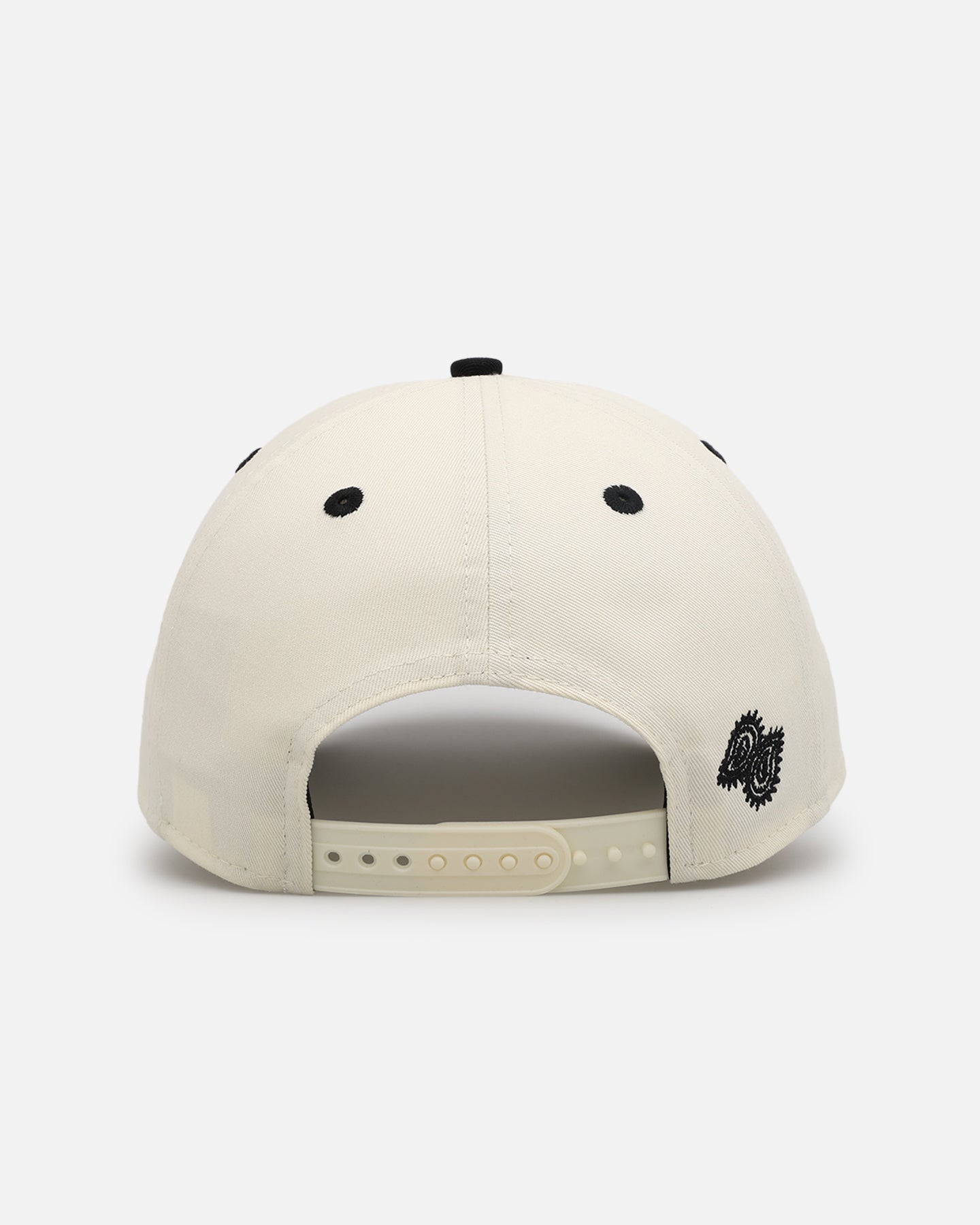 New Era Atlanta Braves 'Paisley Hit' 9FORTY A-Frame Snapback Chrome White/Black