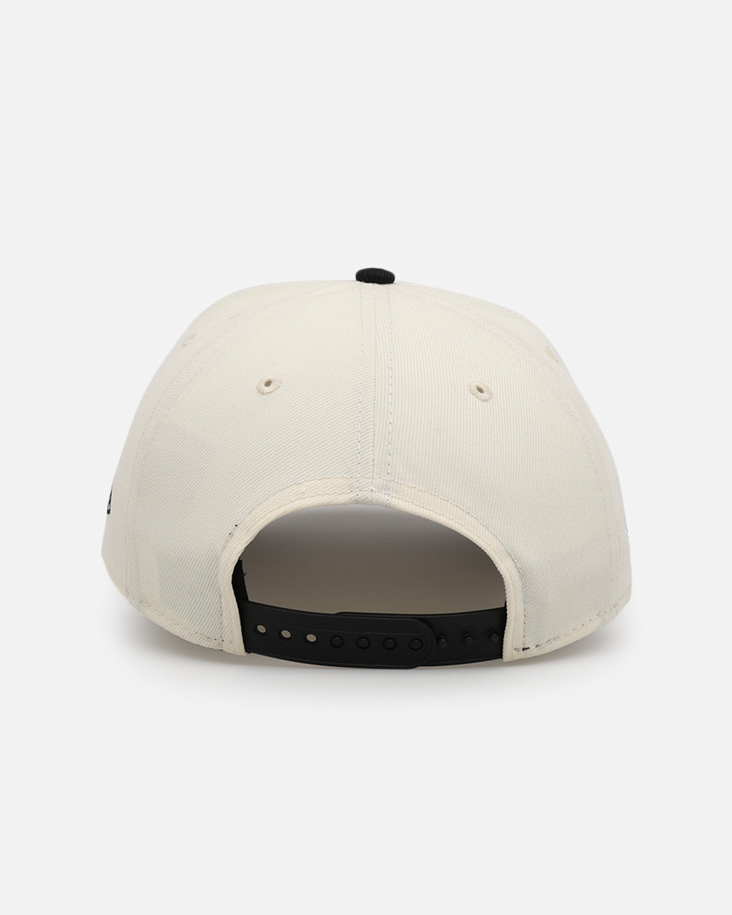 New Era Cincinnati Reds 'Chrome Upside Down Logo' 9FORTY A-Frame Snapback Chrome/Black