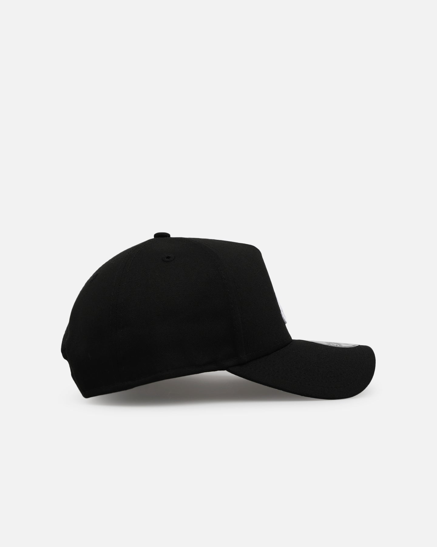 New Era Atlanta Braves 'Ornate Rose' 9FORTY A-Frame Snapback Black/White