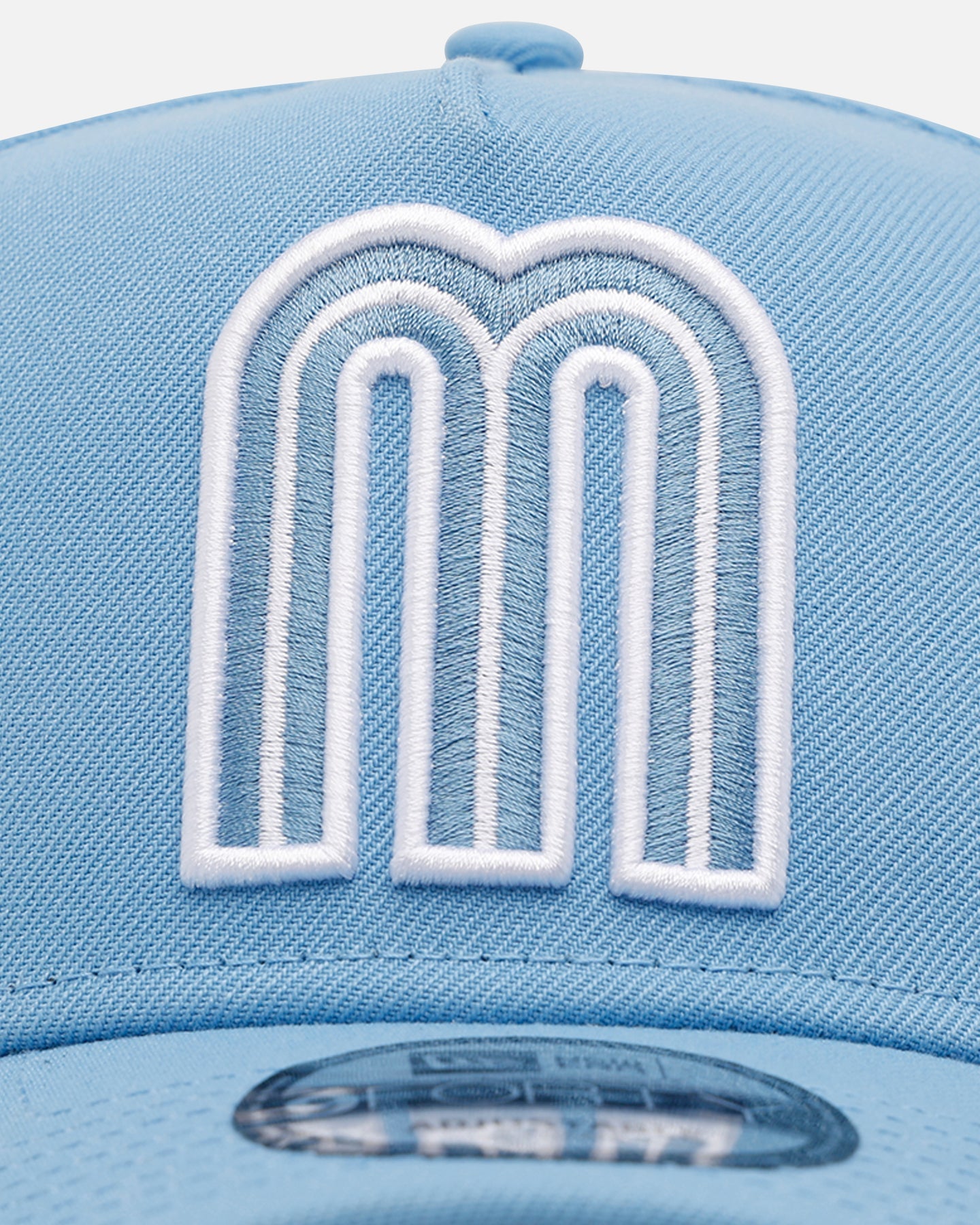 New Era Mexico National Baseball Team 'Mexico Polychromatic' 9FORTY A-Frame Snapback Sky Blue