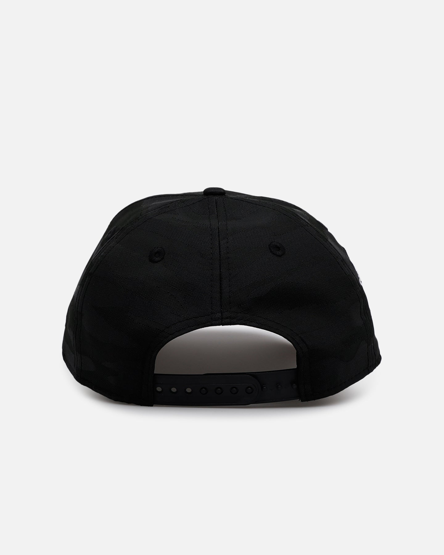 New Era Atlanta Braves 'Icy Camo' 9FORTY A-Frame Snapback Black/Camo