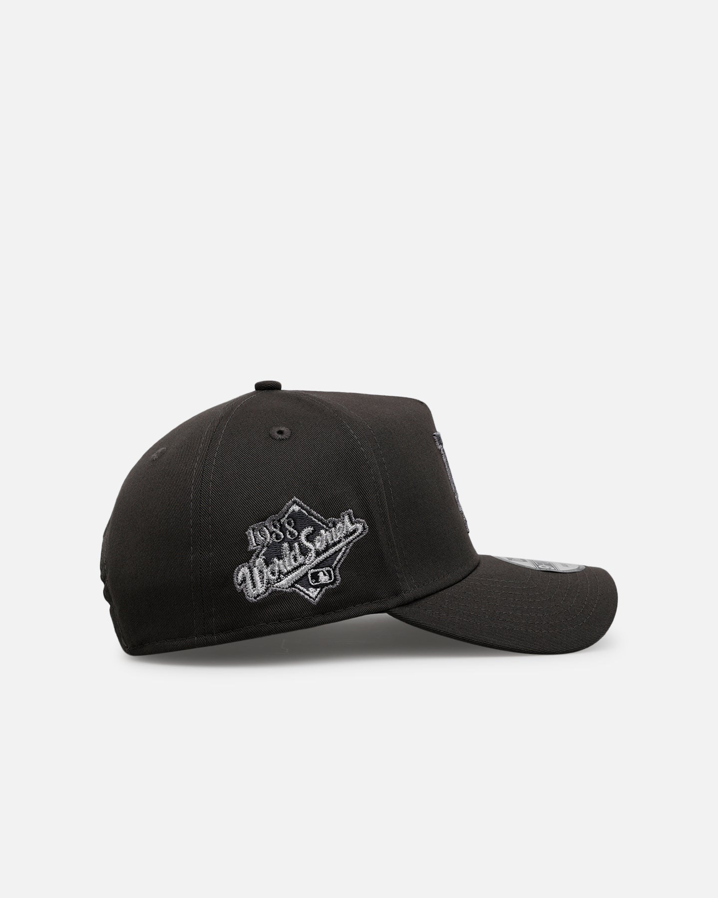 New Era Los Angeles Dodgers 'Carbon Weave' 9FORTY A-Frame Snapback Black