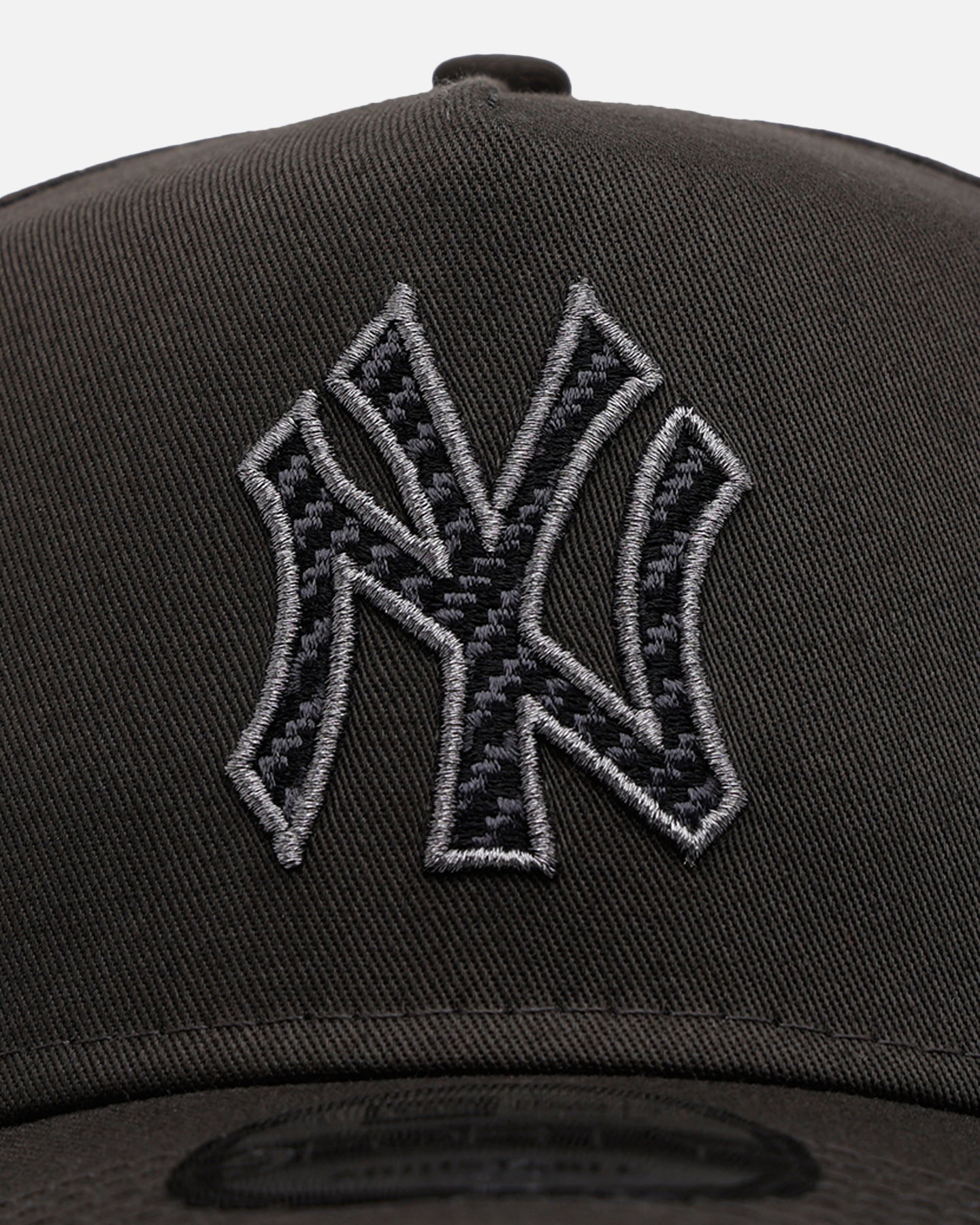 New Era New York Yankees 'Carbon Weave' 9FORTY A-Frame Snapback Black