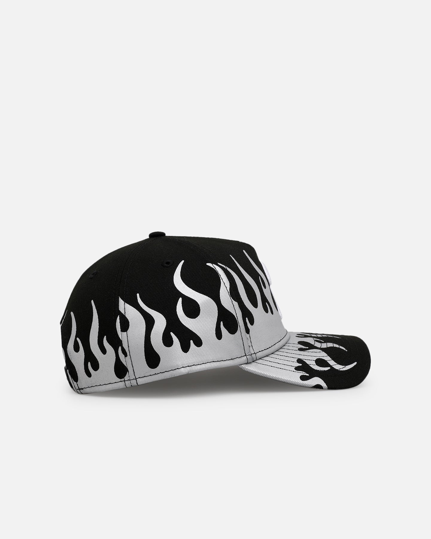 New Era Philadelphia Phillies 'Metallic Flames' 9FORTY A-Frame Snapback Black/Silver