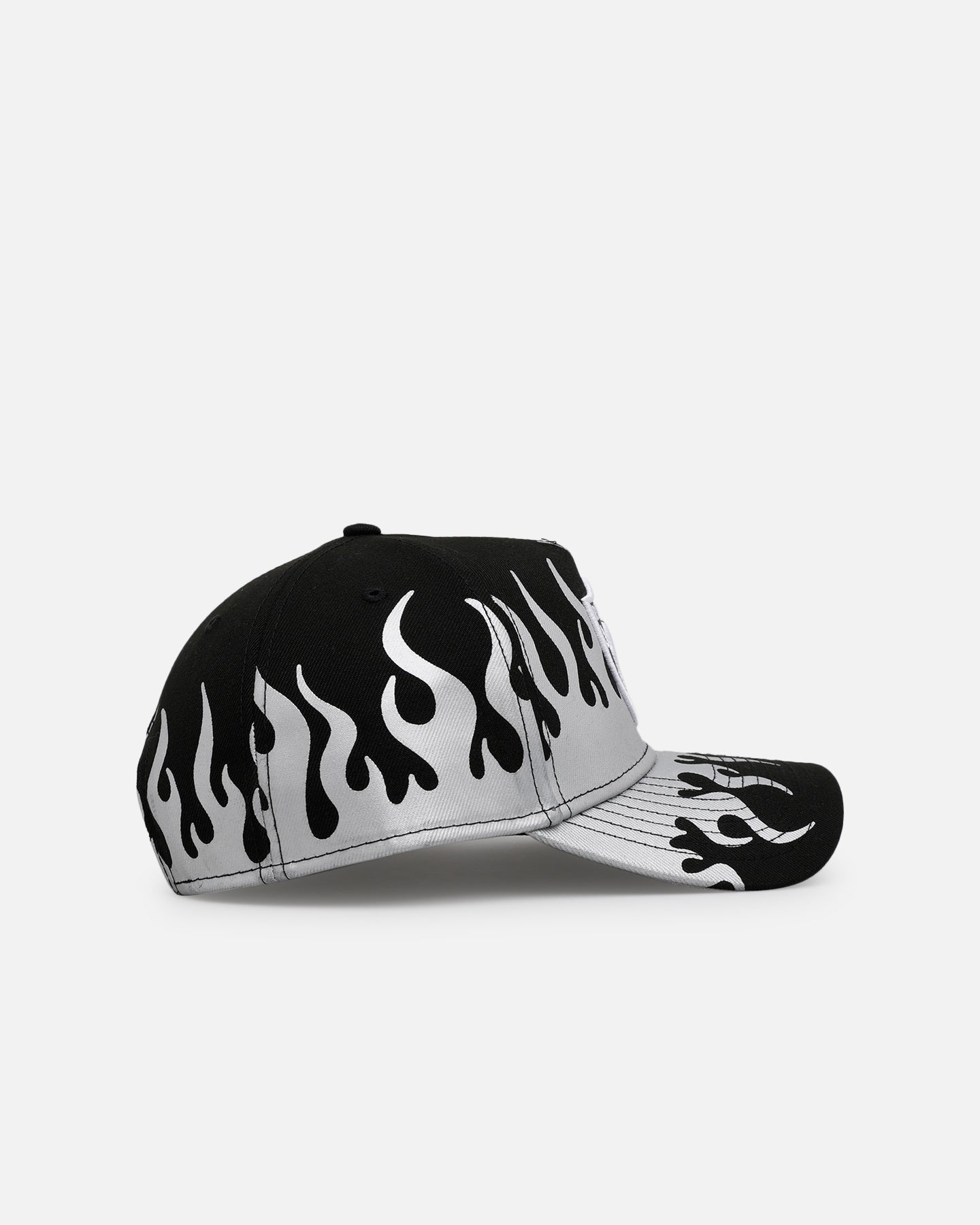 New Era Las Vegas Raiders 'Metallic Flames' 9FORTY A-Frame Snapback Black/Silver