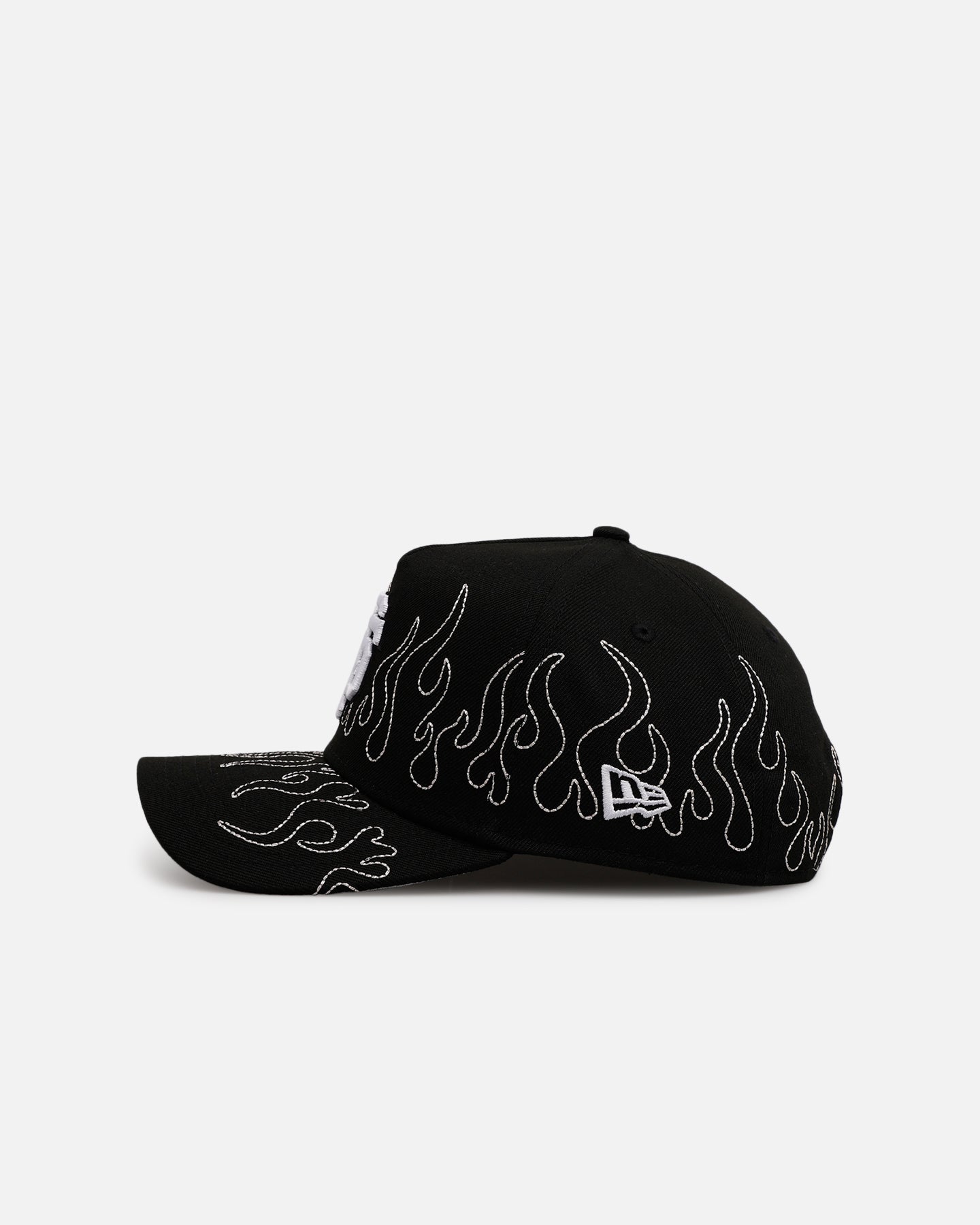 New Era San Francisco Giants 'Outline Flames' 9FORTY A-Frame Snapback Black