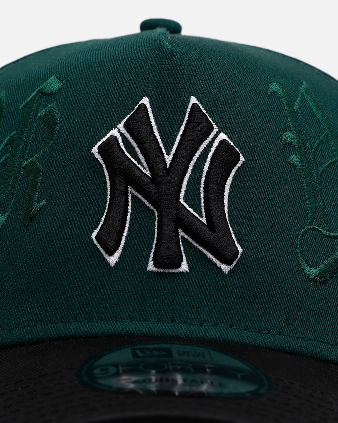 New Era New York Yankees 'Gothic Script Two Tone' 9FORTY A-Frame Snapback Dark Green/Black