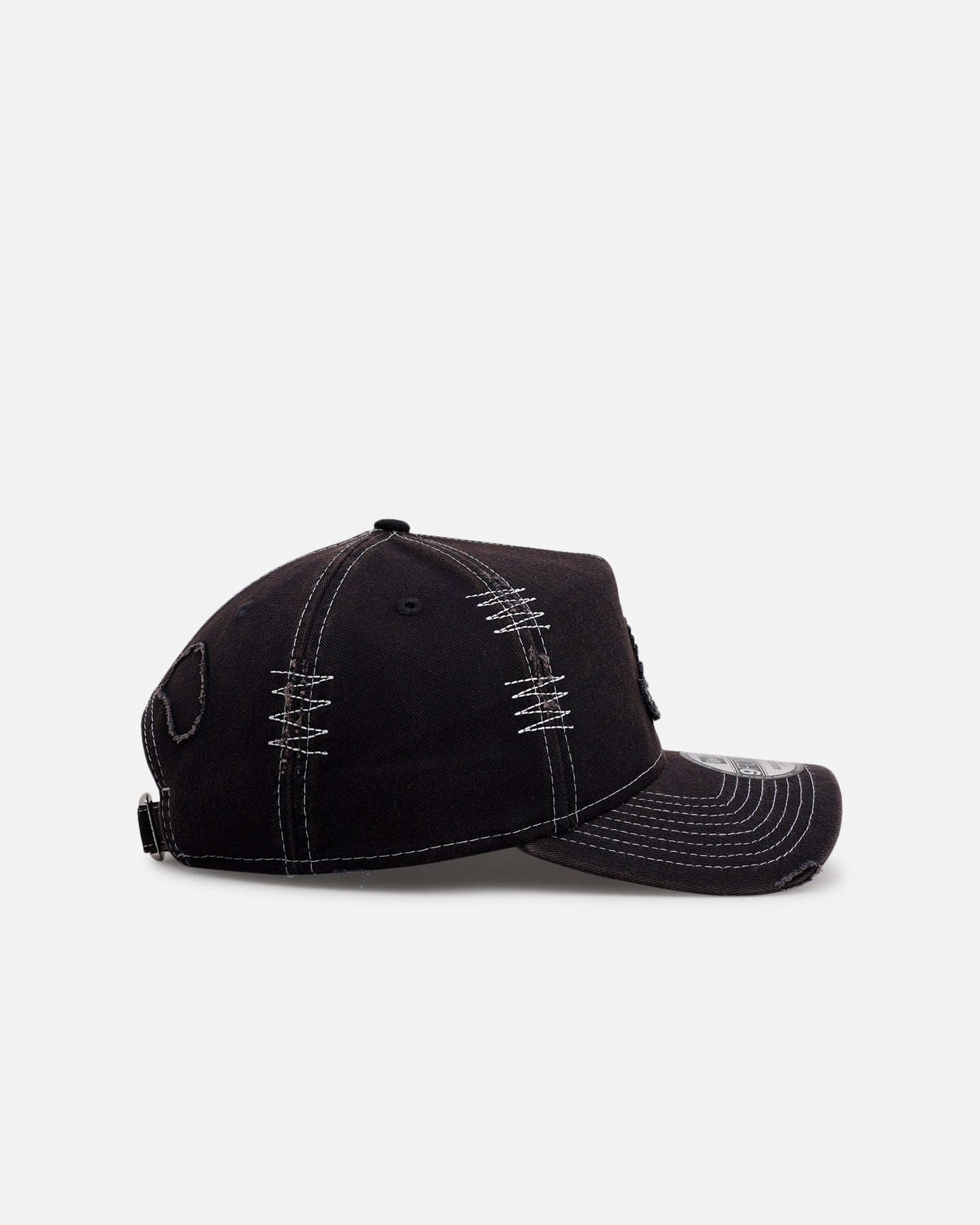 New Era Atlanta Braves 'Distressed And Worn' 9FORTY A-Frame Casual Strapback Navy