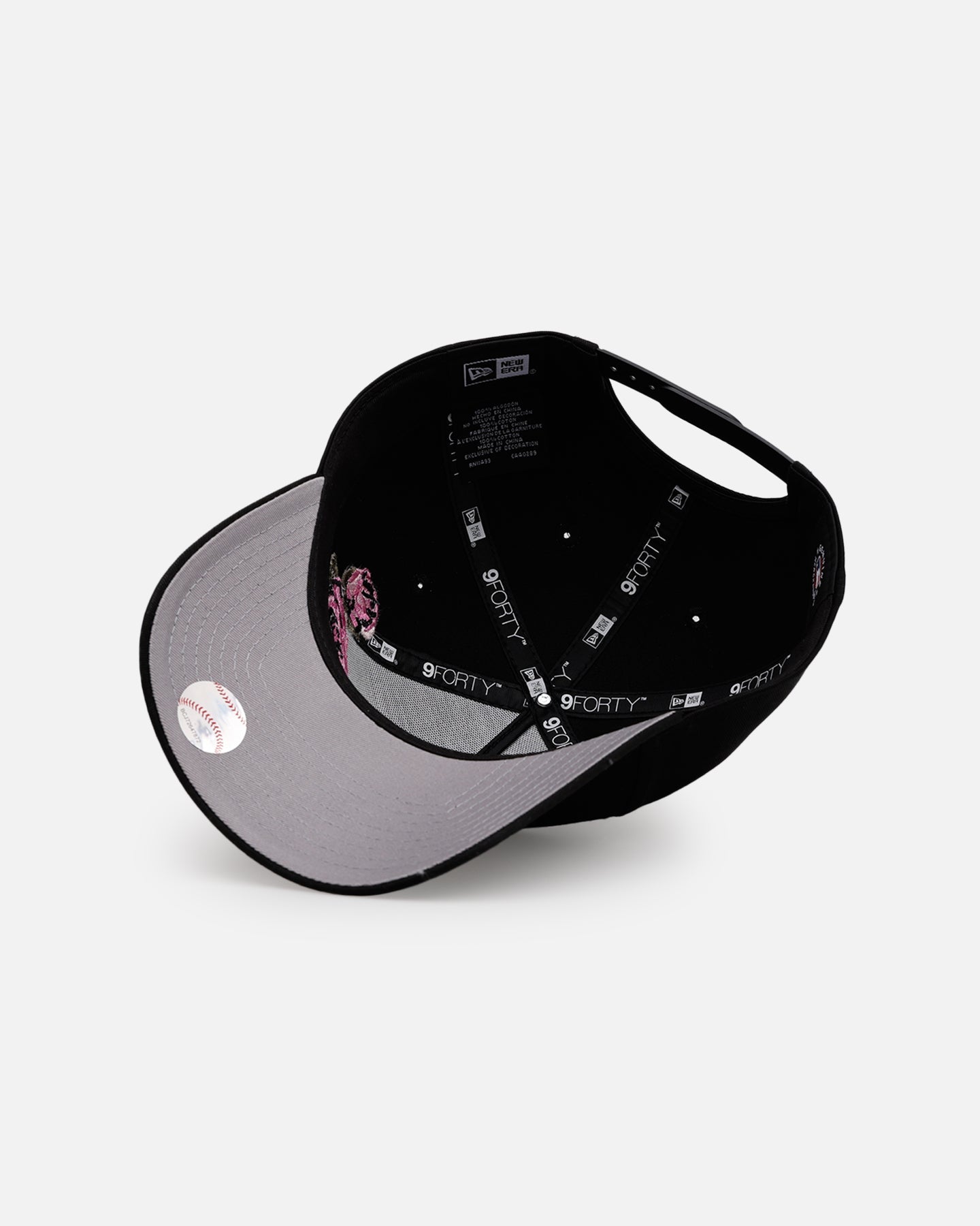 New Era Boston Red Sox 'Pink Rose Embroidery' 9FORTY A-Frame Snapback Black/Pink