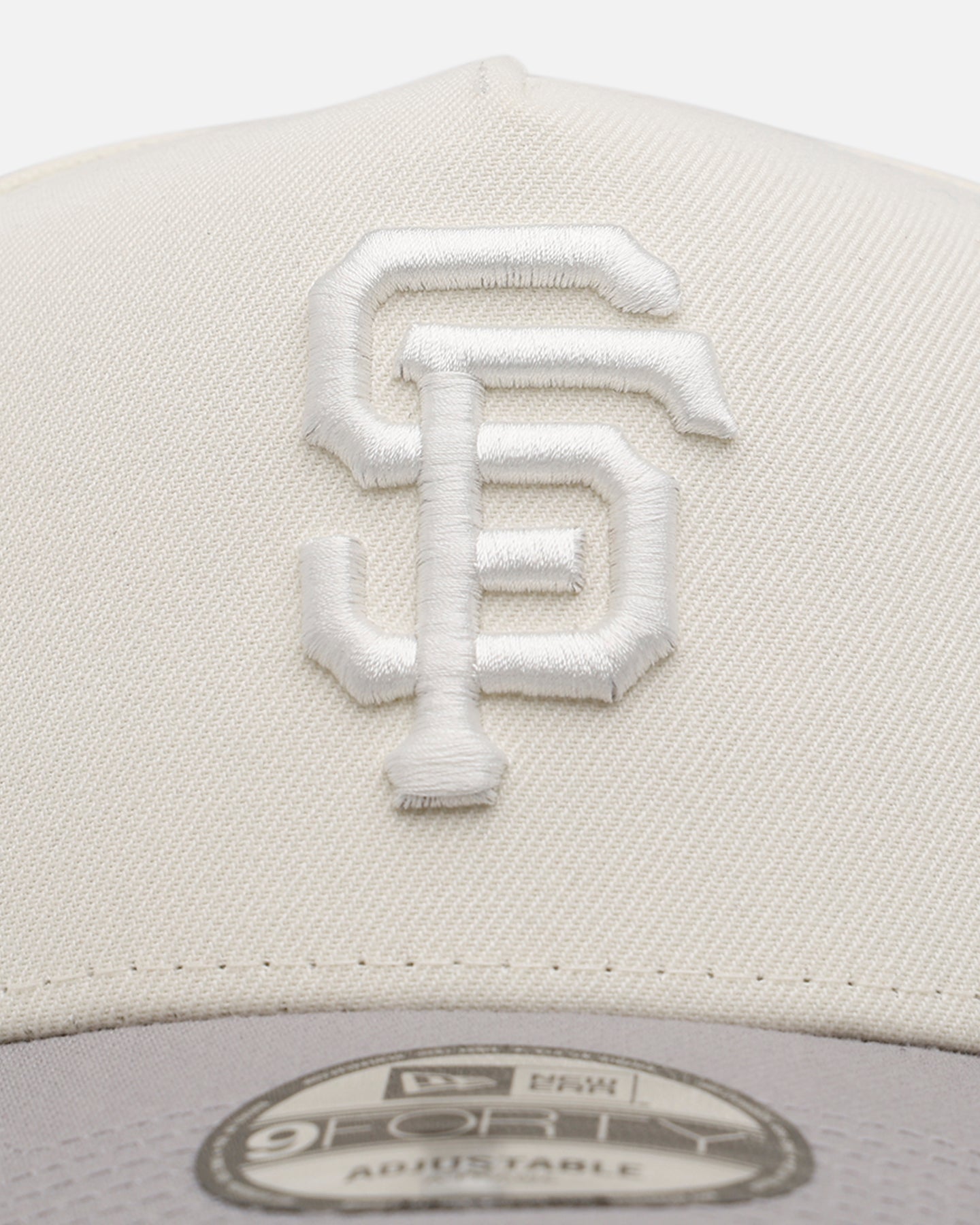 New Era San Francisco Giants 'Too Clean' 9FORTY A-Frame Snapback Chrome