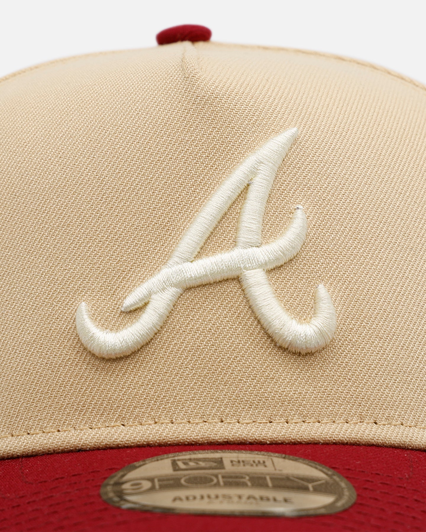 New Era Atlanta Braves 'Vintage' 9FORTY A-Frame Snapback Vegas Gold