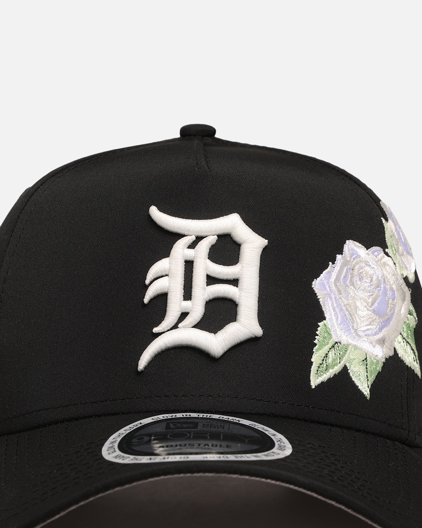 New Era Detroit Tigers 'Glow Rose' 9FORTY A-Frame Snapback Black