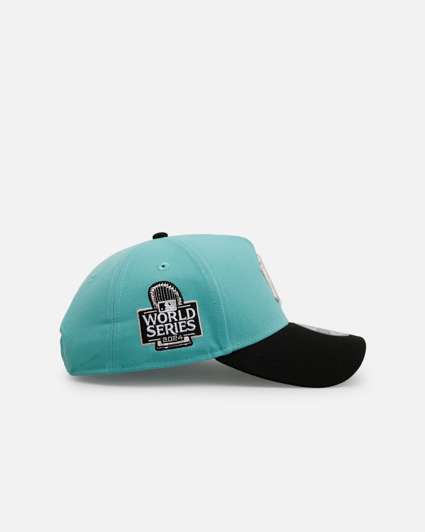 New Era New York Yankees 'Diamonds Are Forever' 9FORTY A-Frame Snapback Mint