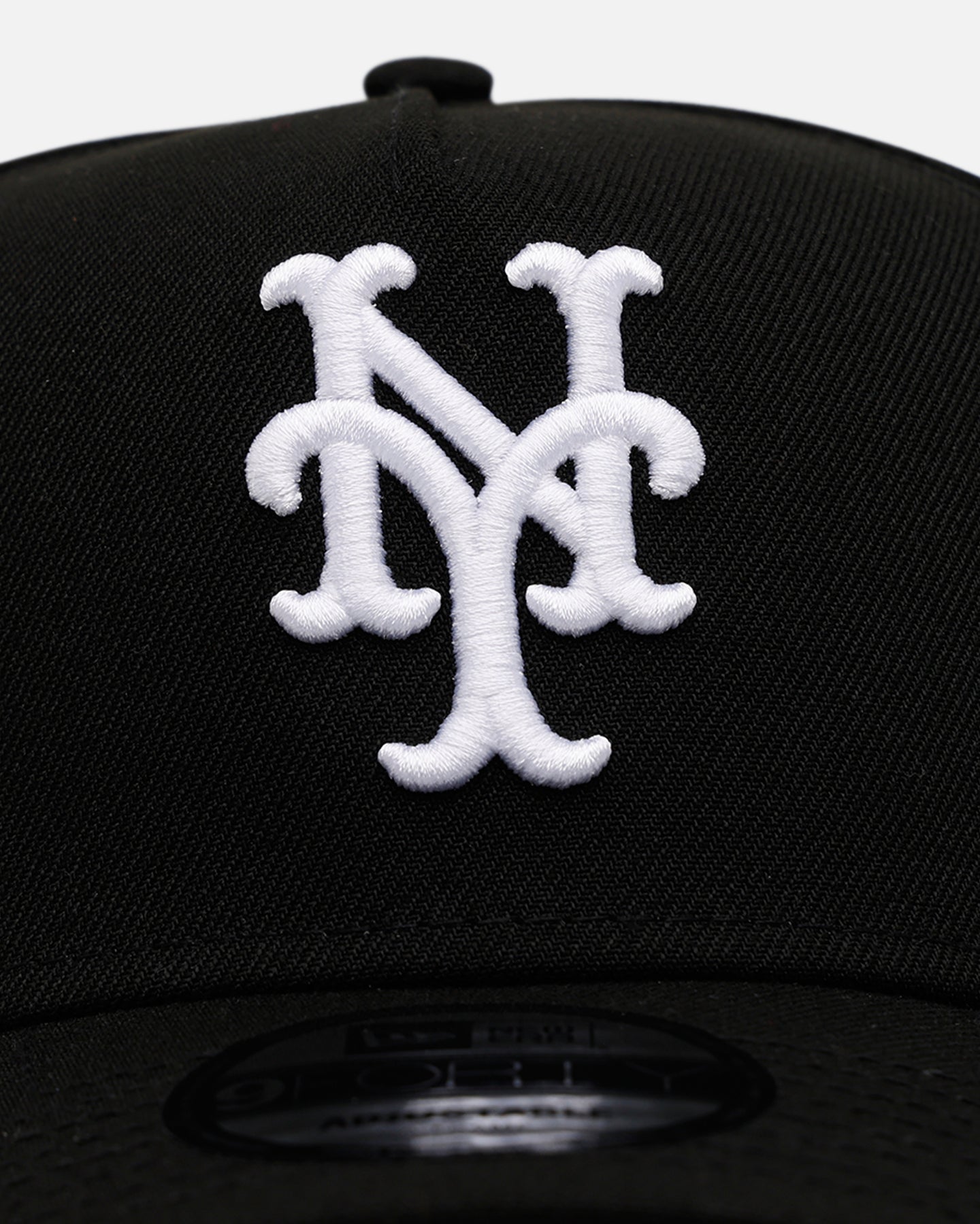 New Era New York Mets 'Black And White' 9FORTY A-Frame Snapback Black/White