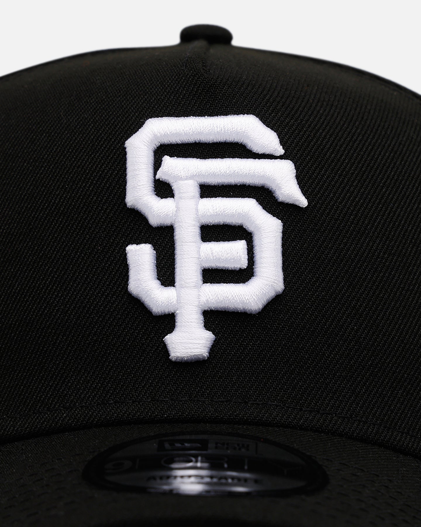 New Era San Francisco Giants 'Black And White' 9FORTY A-Frame Snapback Black/White