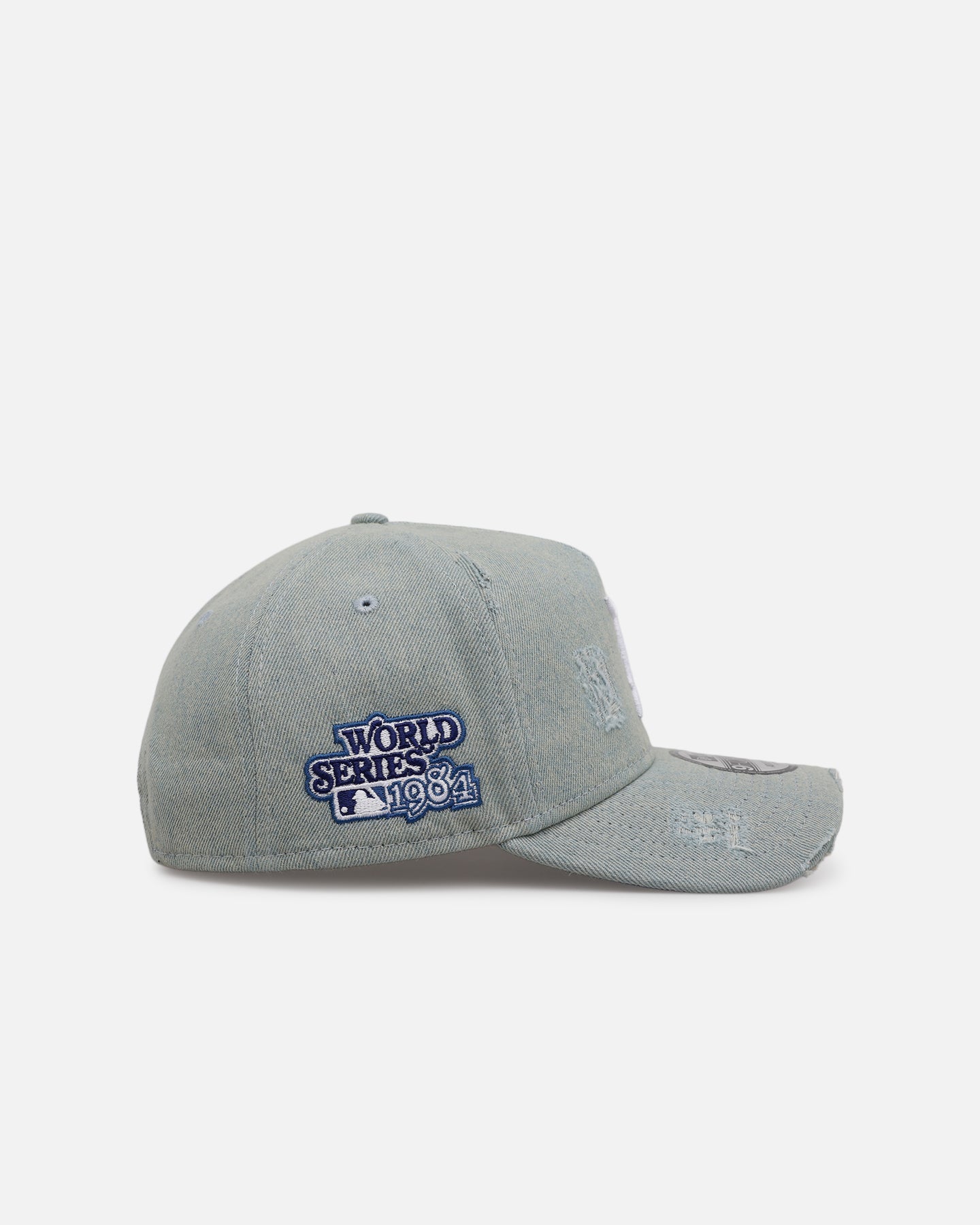 New Era Detroit Tigers 'Distressed Denim' 9FORTY A-Frame Snapback Light Wash Denim