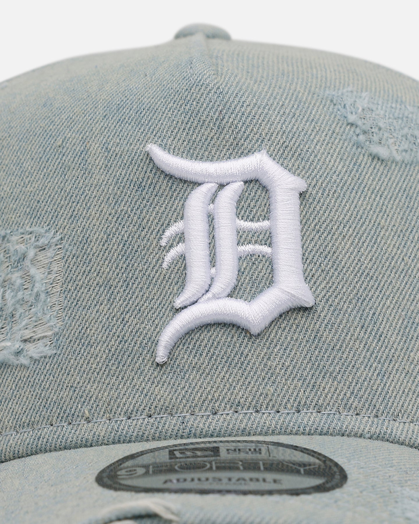 New Era Detroit Tigers 'Distressed Denim' 9FORTY A-Frame Snapback Light Wash Denim