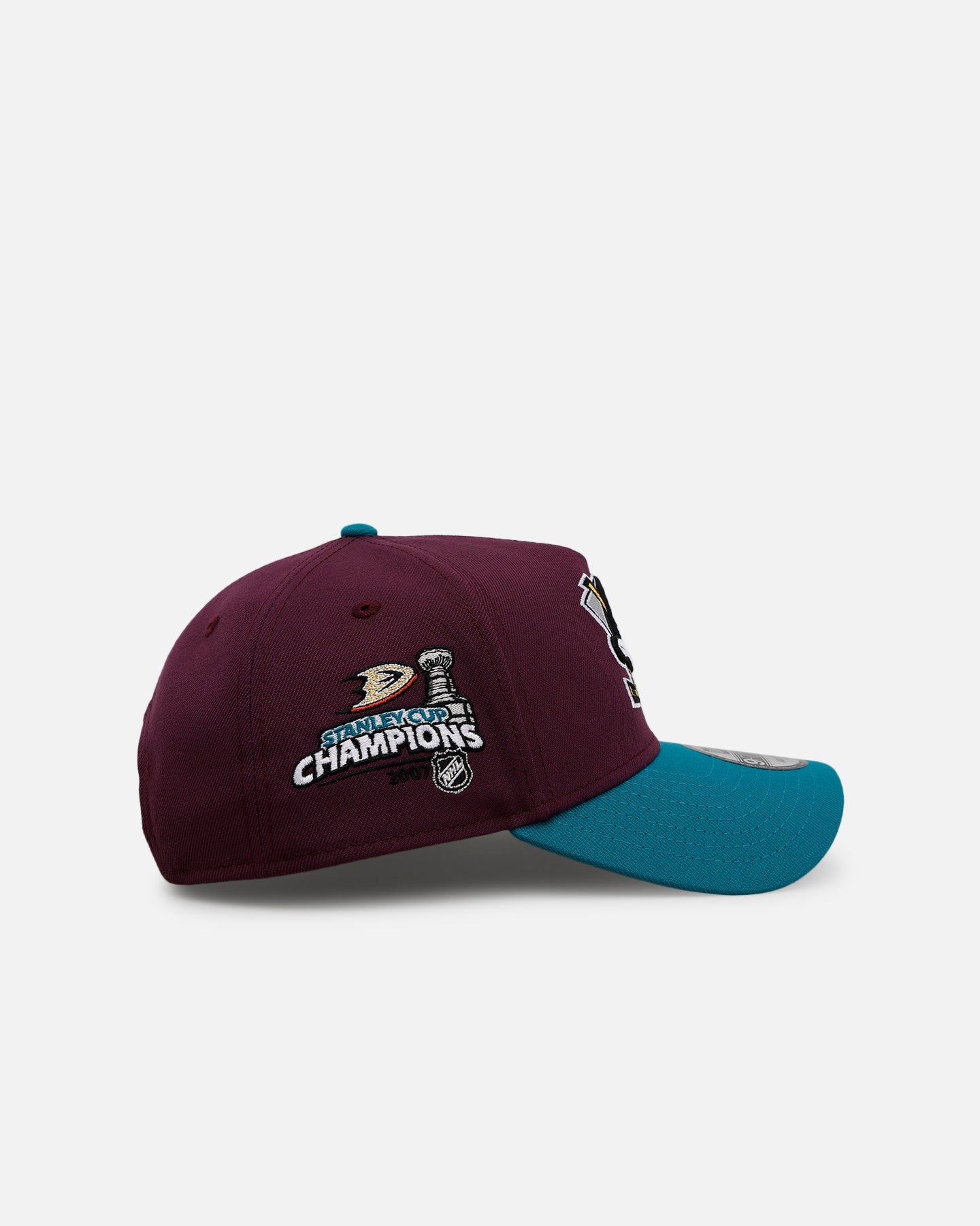 New Era Anaheim Ducks 'Rose Emblem' 9FORTY A-Frame Snapback Official Team Color