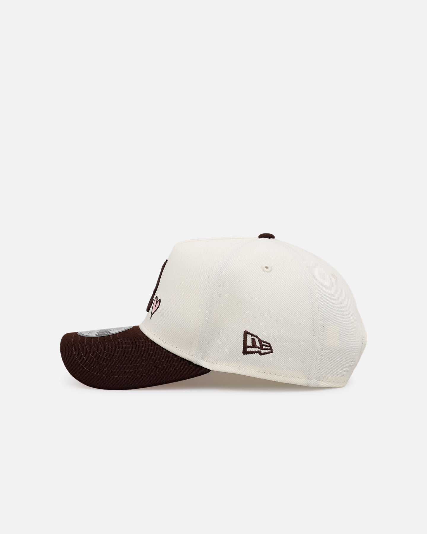 New Era Atlanta Braves 'Pink Satin Hearts Walnut' 9FORTY A-Frame Snapback Chrome/Walnut