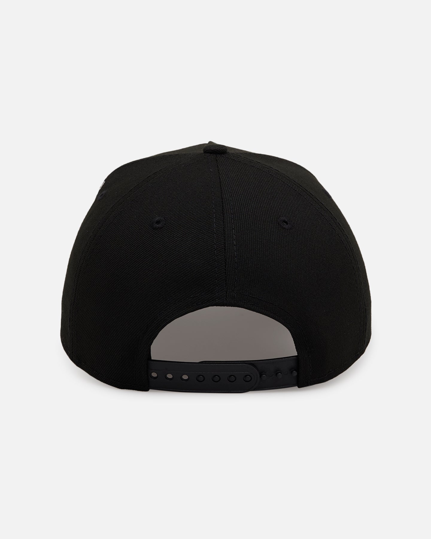 New Era Atlanta Braves 'Stealth Roses' 9FORTY A-Frame Snapback Black