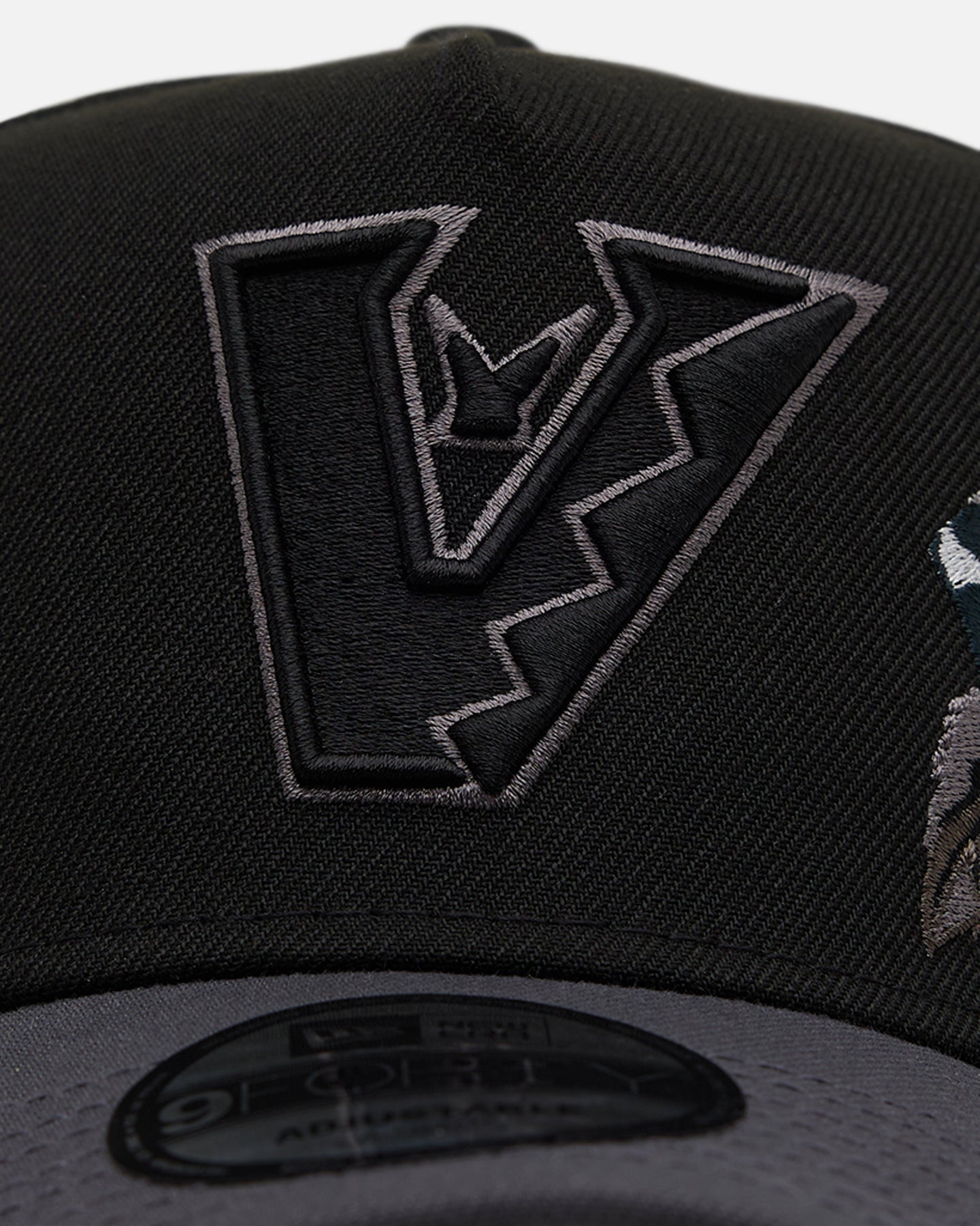New Era Arizona Diamondbacks 'Stealth Roses' 9FORTY A-Frame Snapback Black