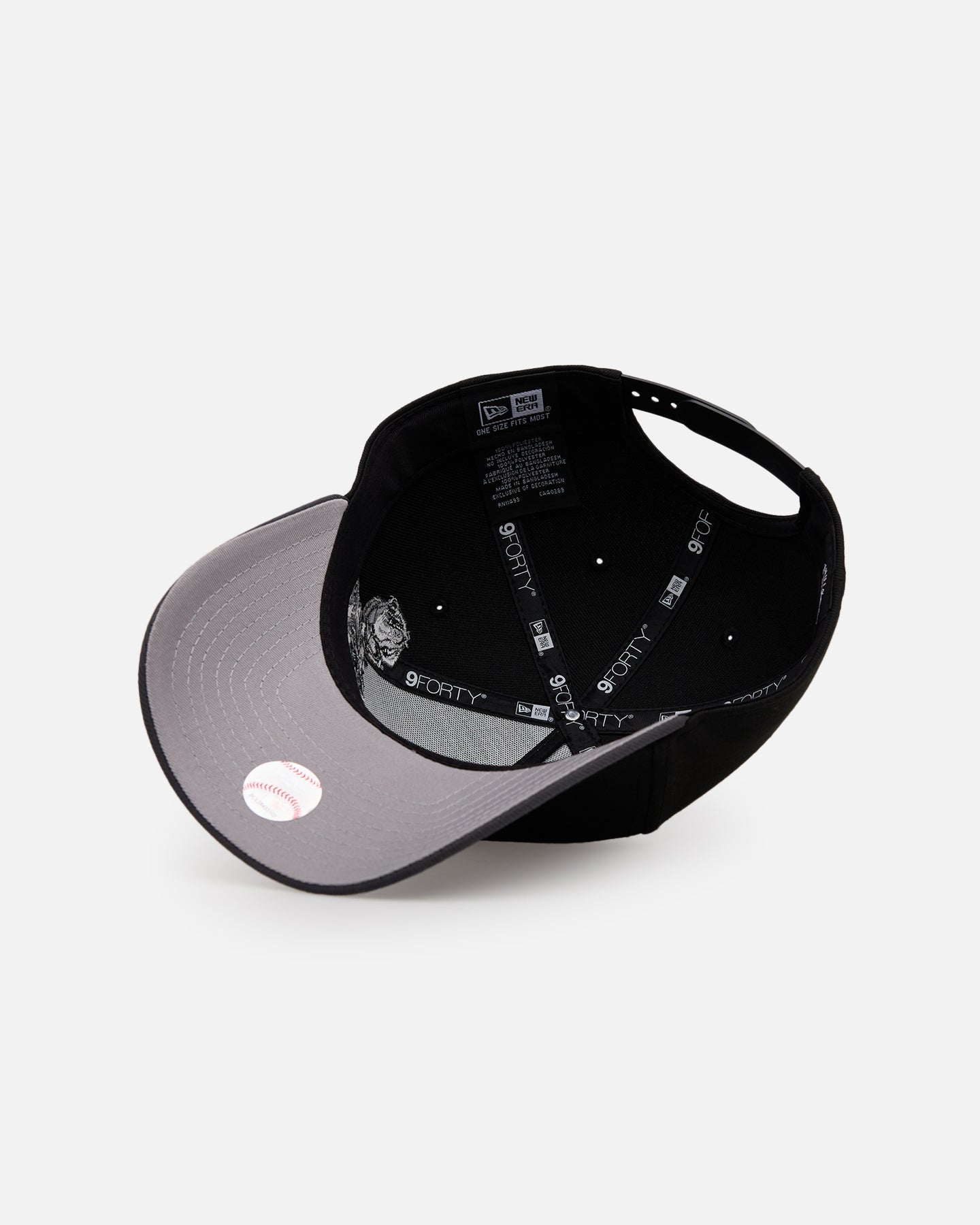 New Era Chicago White Sox 'Stealth Roses' 9FORTY A-Frame Snapback Black