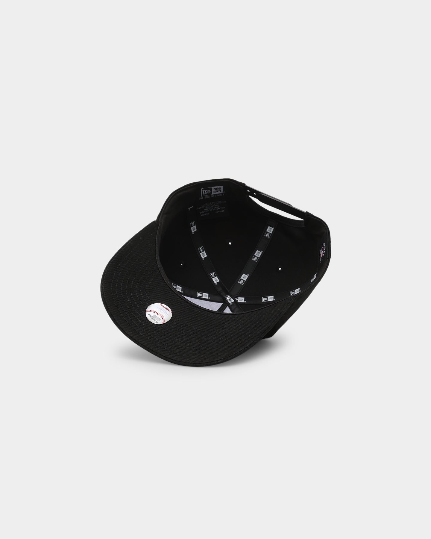New Era Atlanta Braves Core Golfer Snapback Black/White