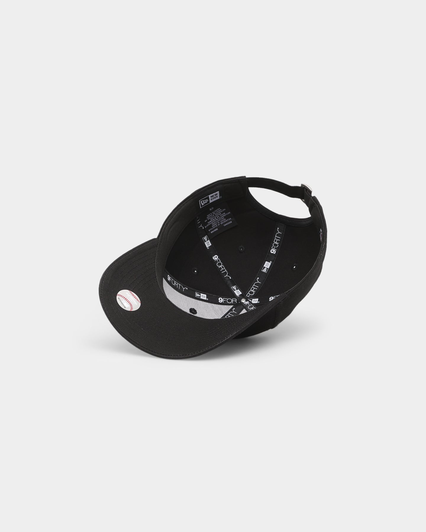 New Era New York Yankees Core Team 9FORTY Casual Strapback Black/White
