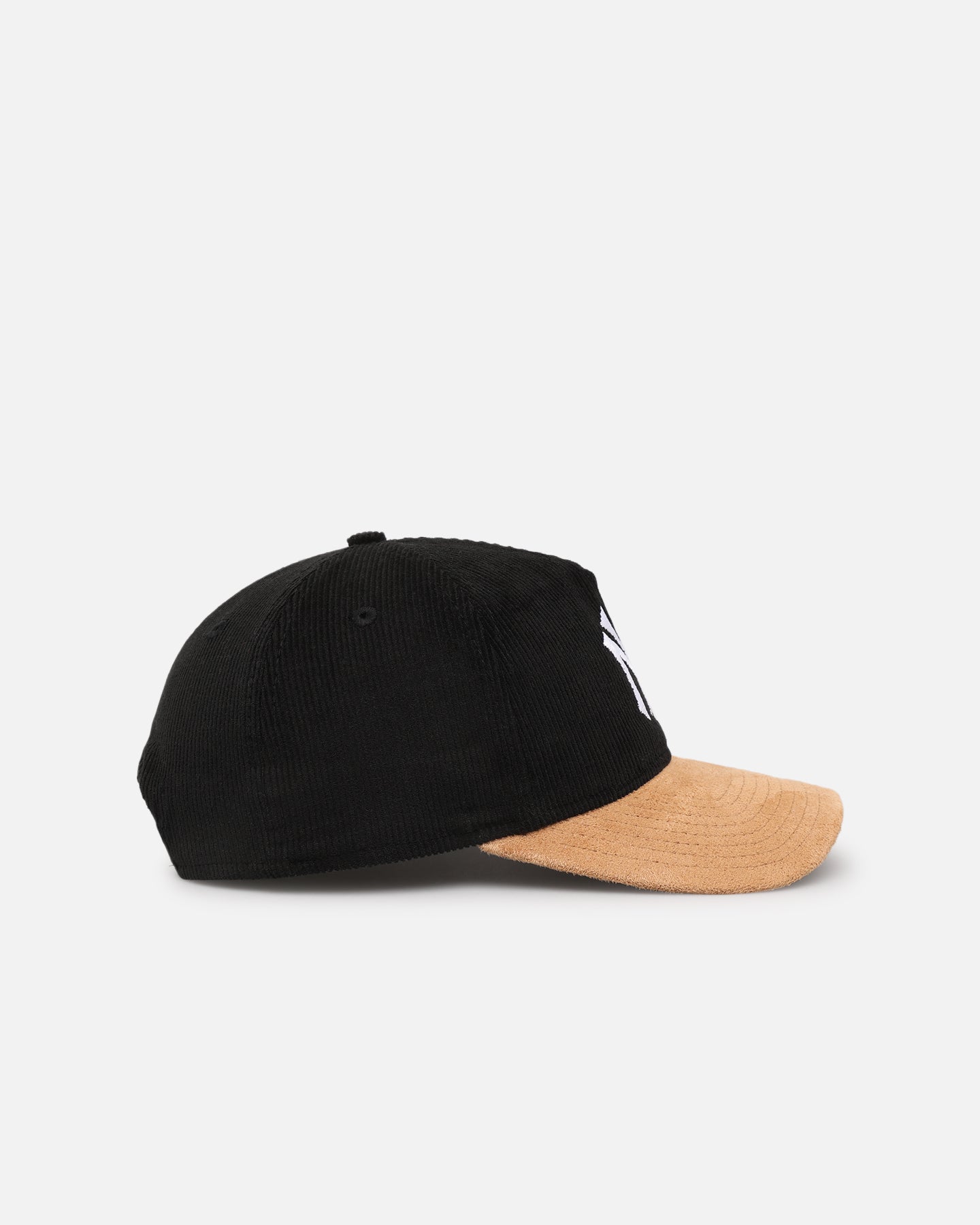 New Era New York Yankees 'Corduroy Suede' Pre-Curved Golfer Snapback  Washed Black