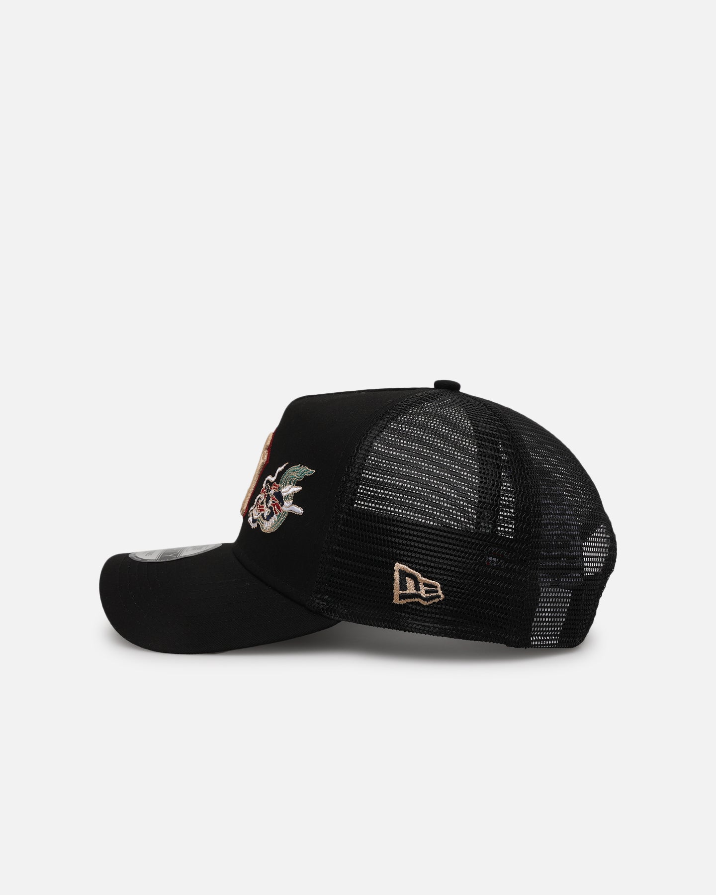 New Era New York Yankees 'Dragon Collection 2.0' 9FORTY A-Frame Trucker Snapback Black