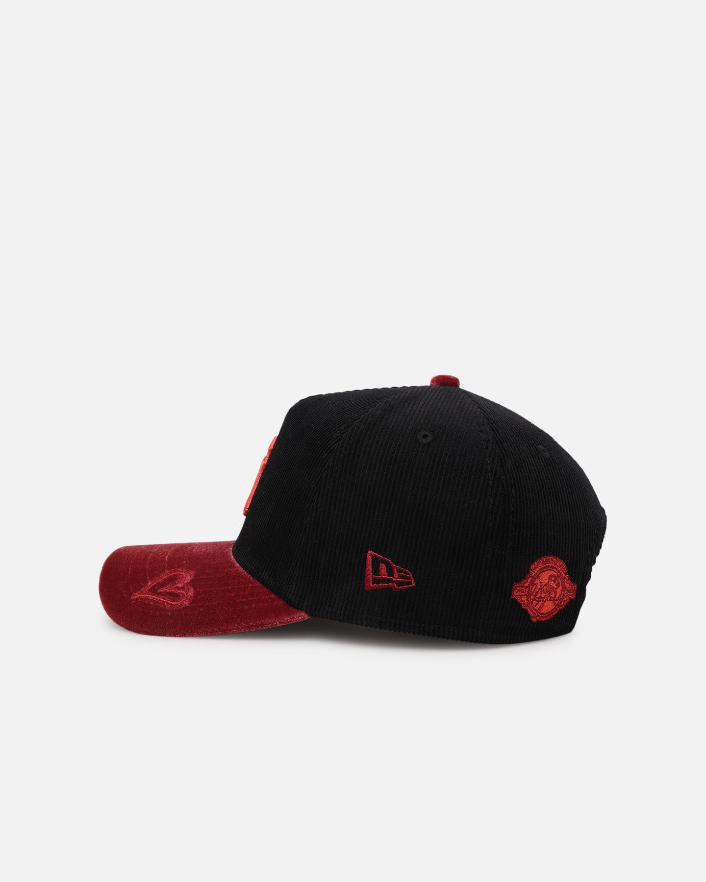 New Era New York Yankees 'Velvet Cord Certified Lover' 9FORTY A-Frame Premium Corduroy Snapback Violet